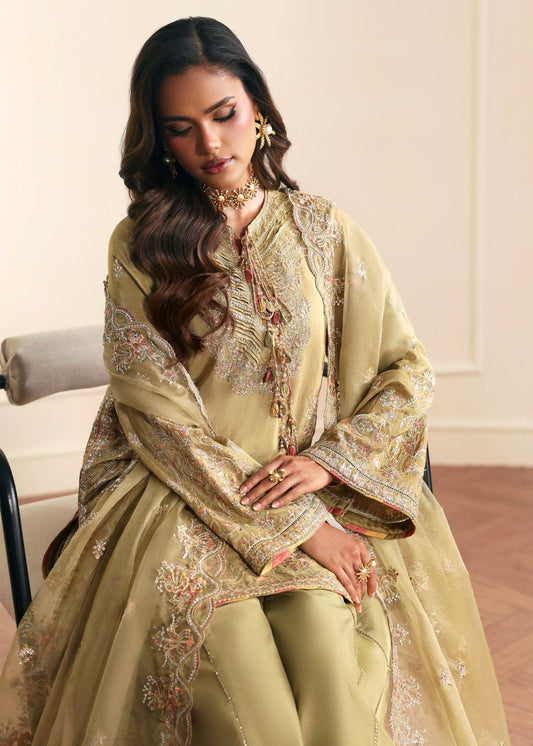 Kanwal Malik Vena Rea Luxury Pret '26 stitched Pakistani designer outfit look 2