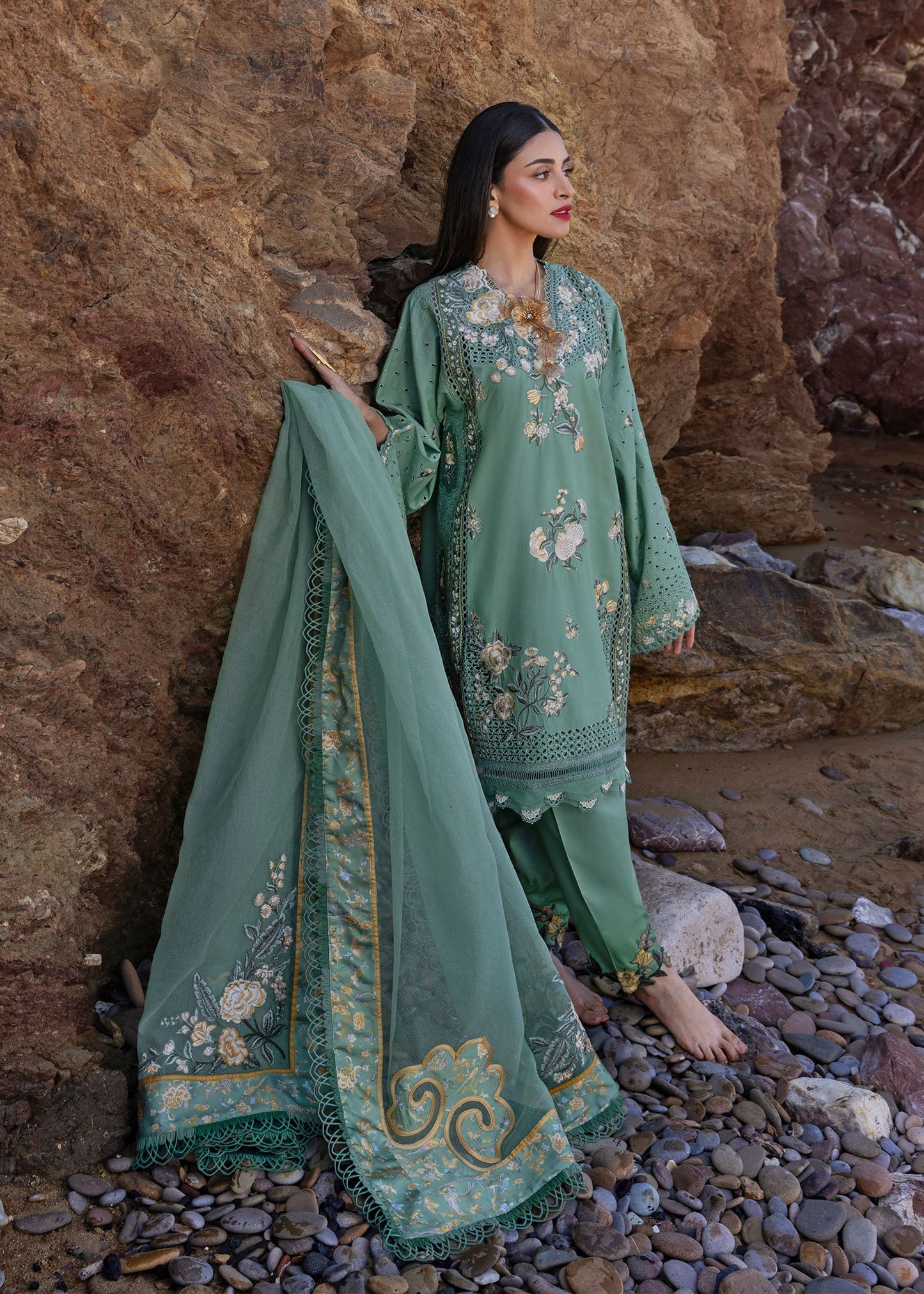CRIMSON - PARSI THREADS - SAGE