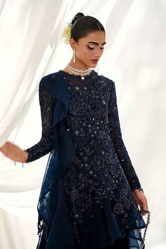 Suffuse Simorah teal blue detail 2