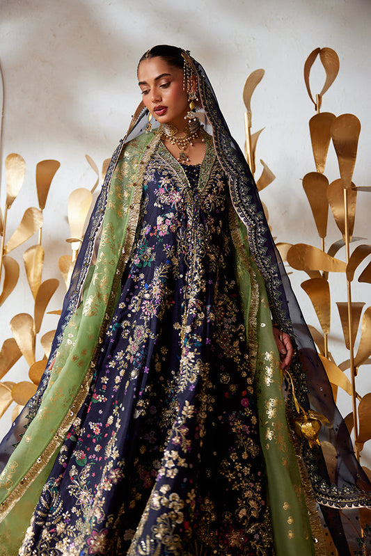 Suffuse Delina midnight blue detail 2