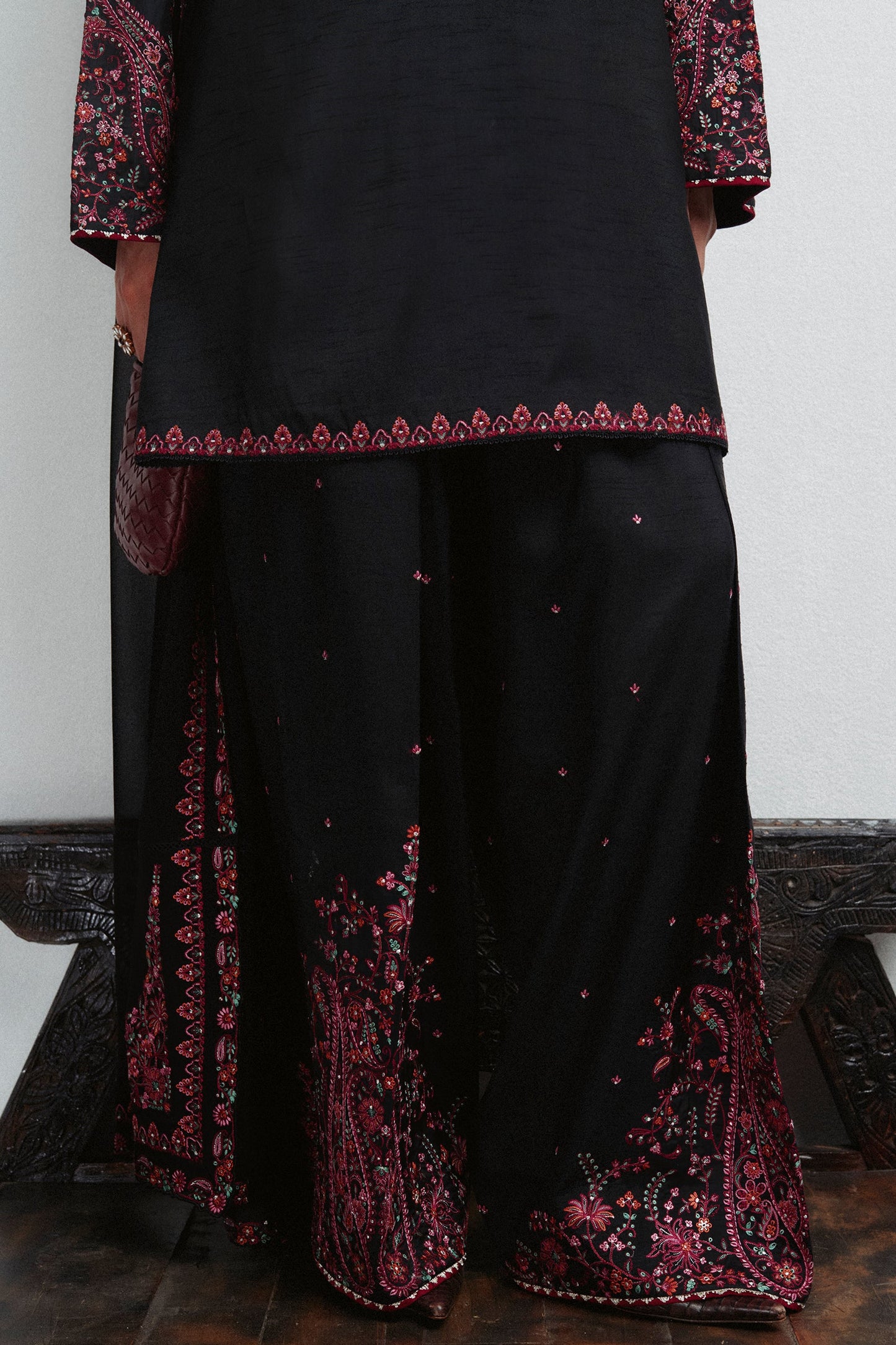 Zara Shahjahan Crimson Winter Festive 2026 Pret stitched Pakistani designer outfit look 5
