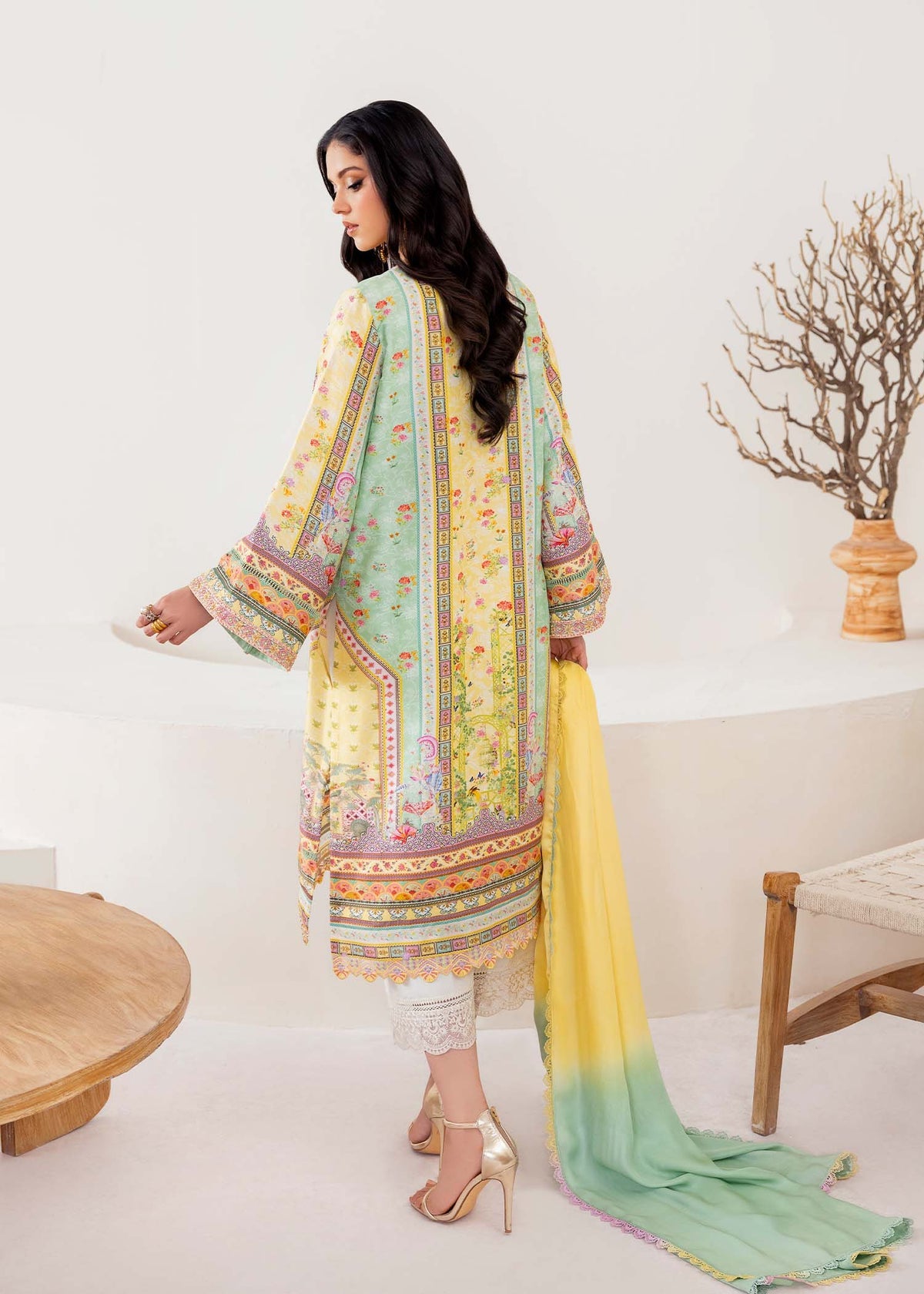 KANWAL MALIK SILK - MIRA
