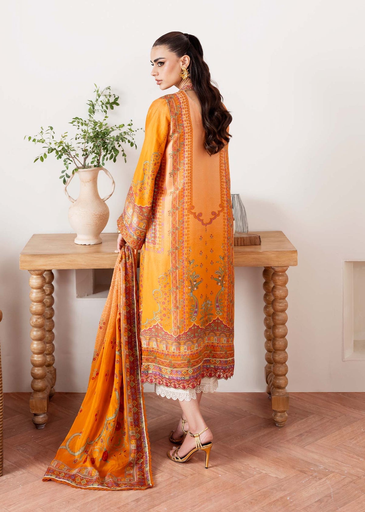 KANWAL MALIK SILK - KIRA