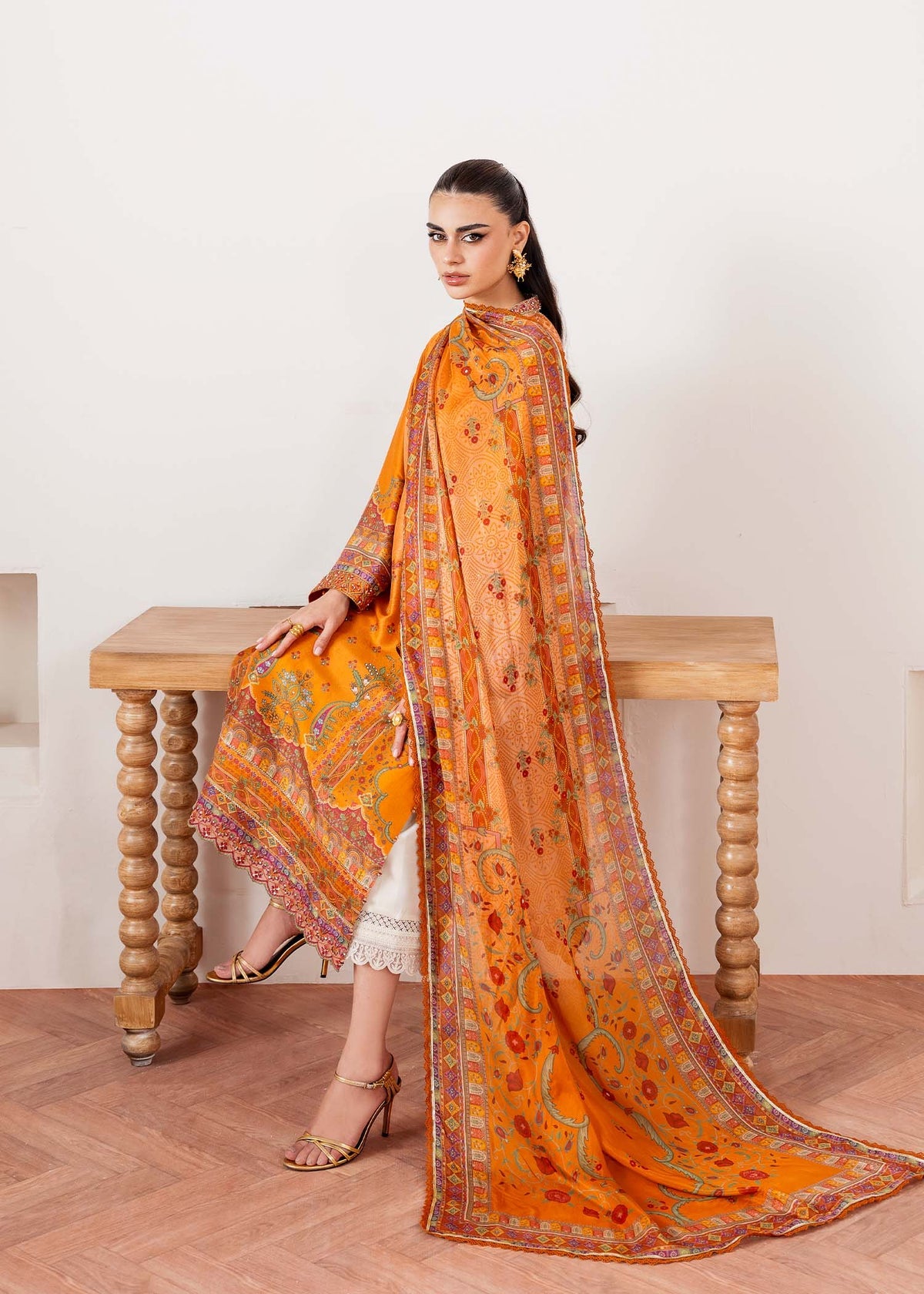 KANWAL MALIK SILK - KIRA