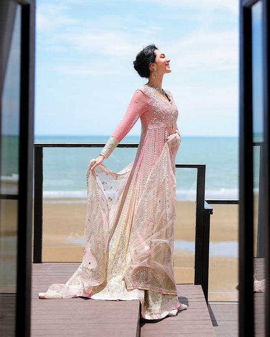 Mushq Last Fling side view with sequinned dupatta train