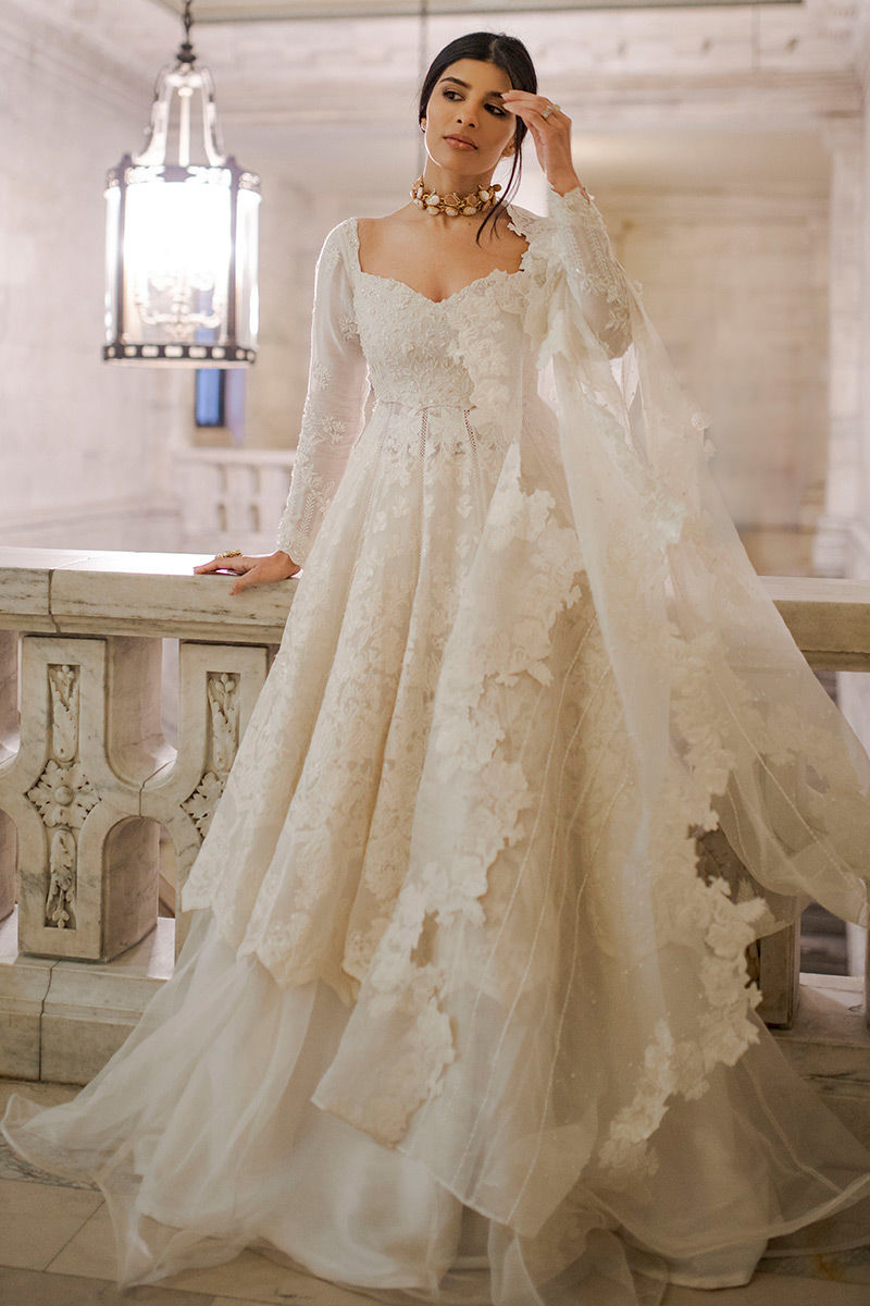 ZAINAB SALMAN - WHITE ROHMA 3 PIECE
