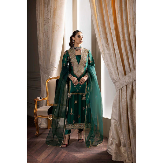 Nuriyaa | Rozanne Luxe Formals | DAPHNE