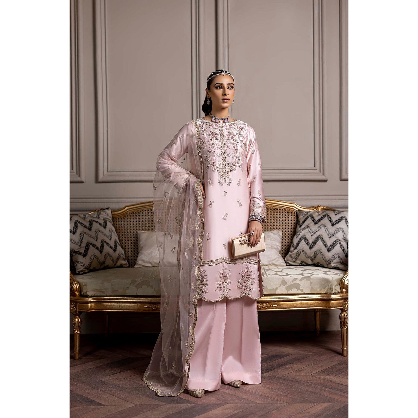 Nuriyaa | Rozanne Luxe Formals | IRENE
