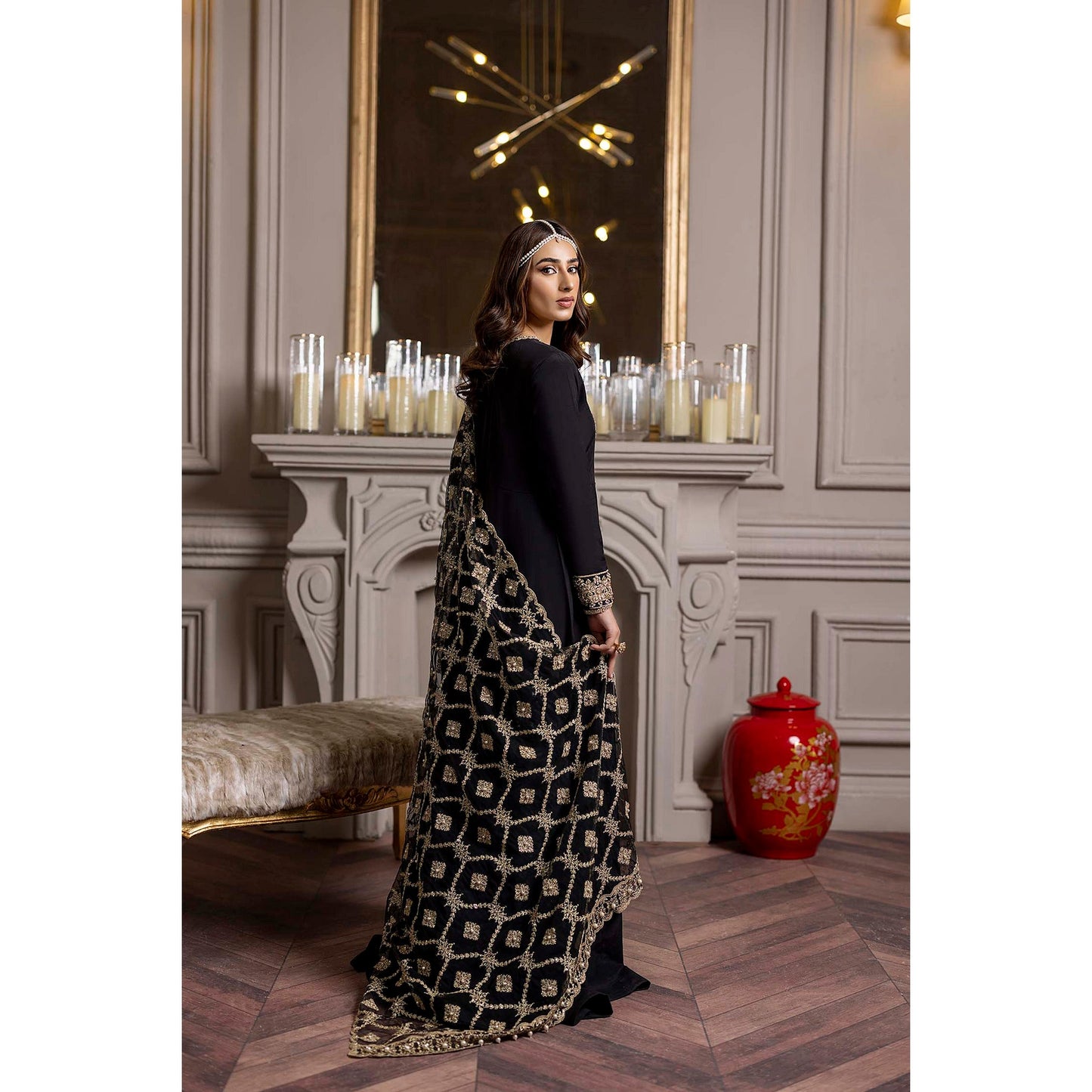 Nuriyaa | Rozanne Luxe Formals | MELANIE