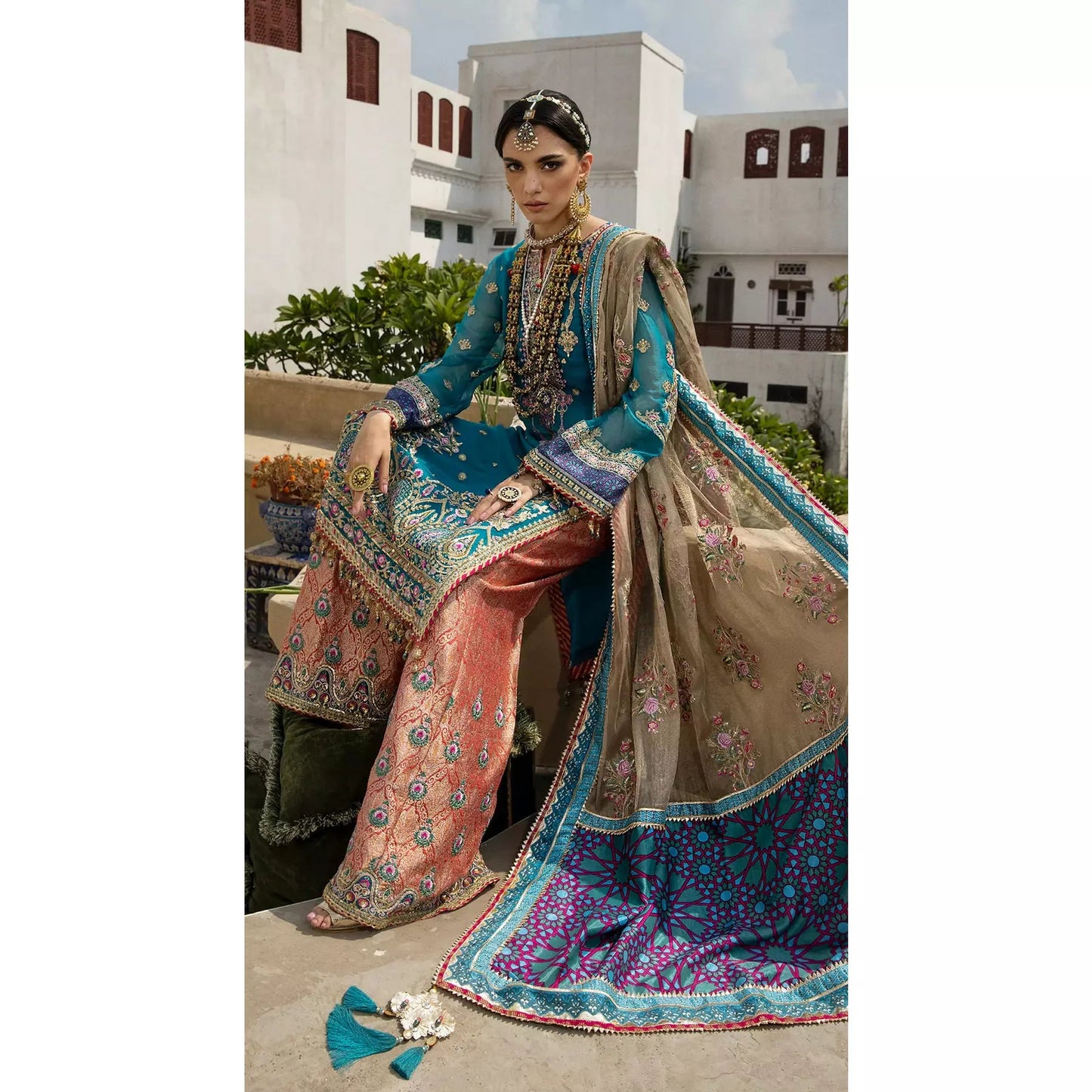 Anaya | Kamiar Rokni Anahita | AKW22-02 ROSHANAY