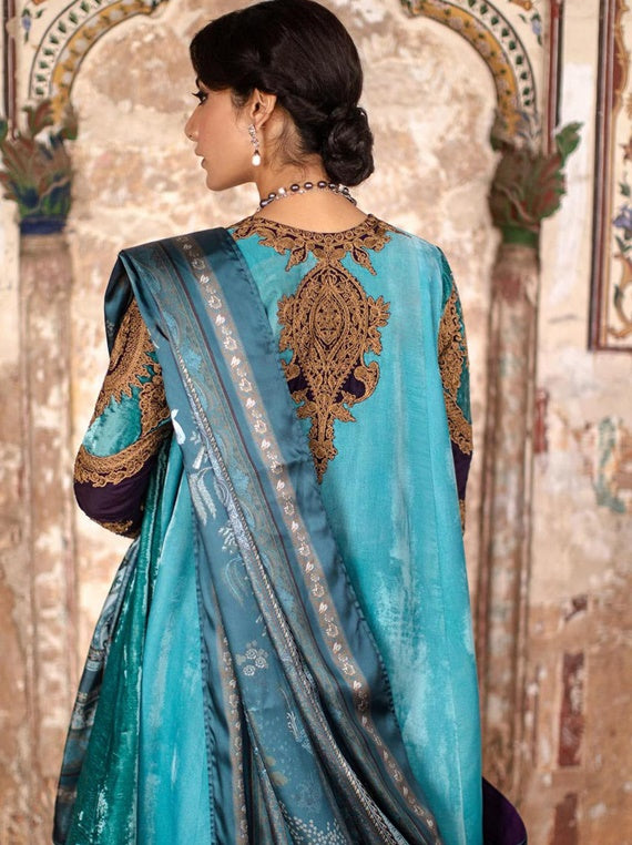 Sana Safinaz Winter Luxury Collection 2022 (D-05)