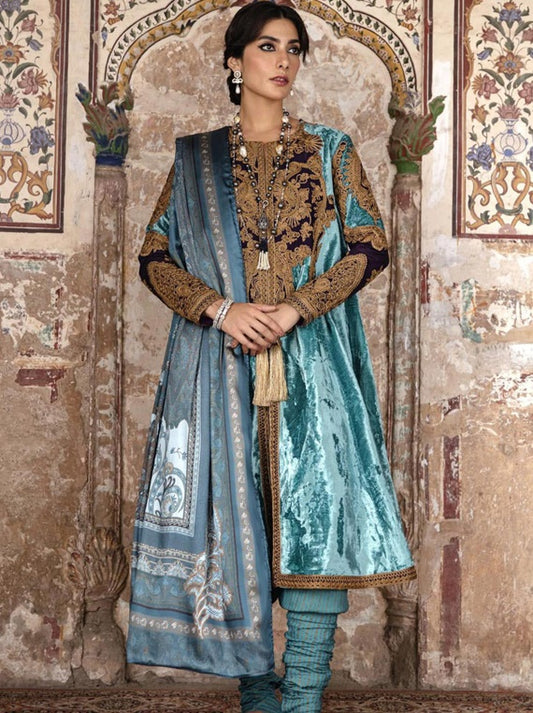 Sana Safinaz Winter Luxury Collection 2022 (D-05)