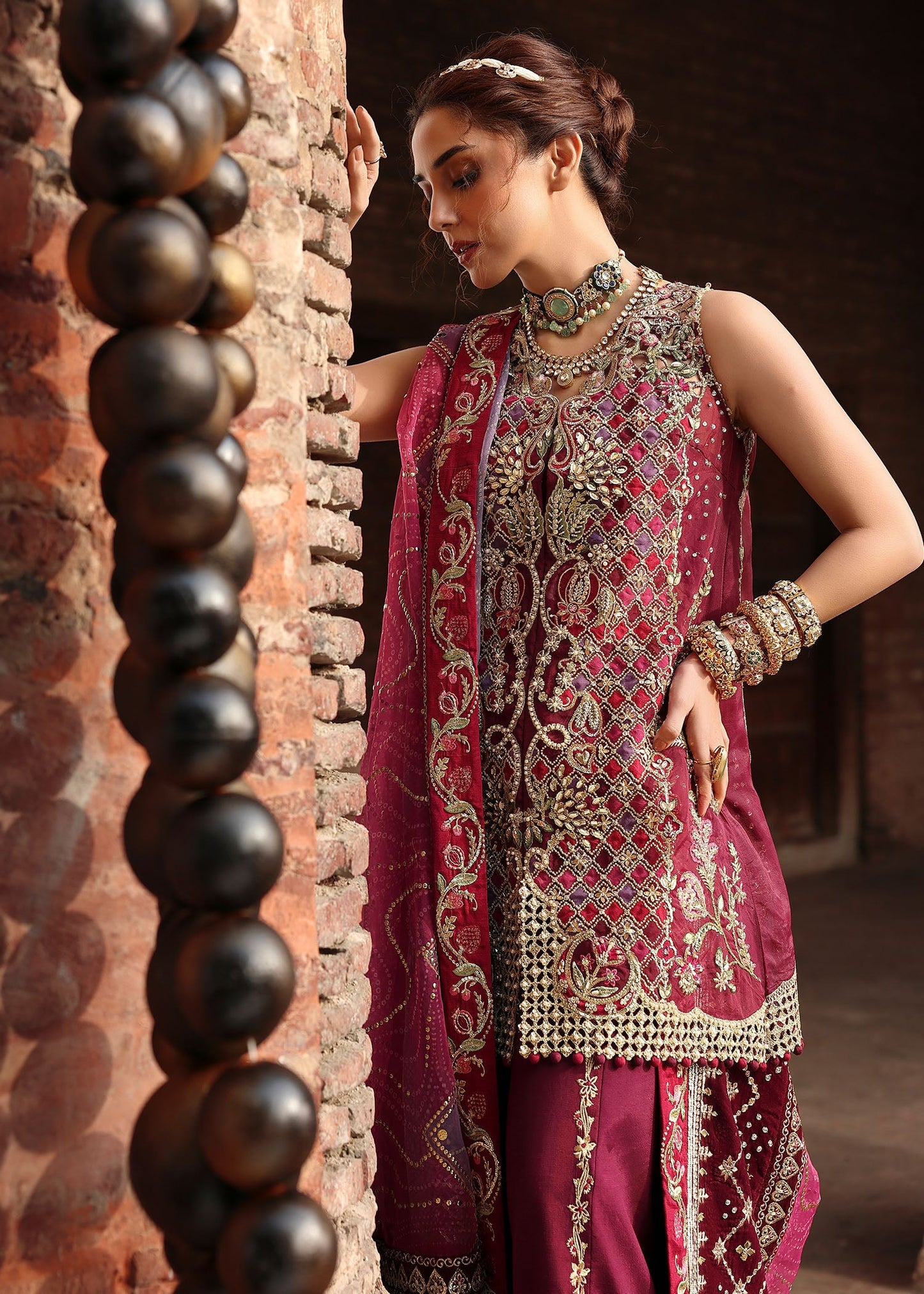 Crimson NAZO Jhilmil Wedding Unstitched '26 Pakistani designer outfit look 5