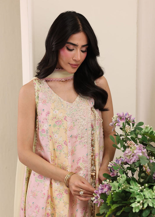 KANWAL MALIK | LIORA