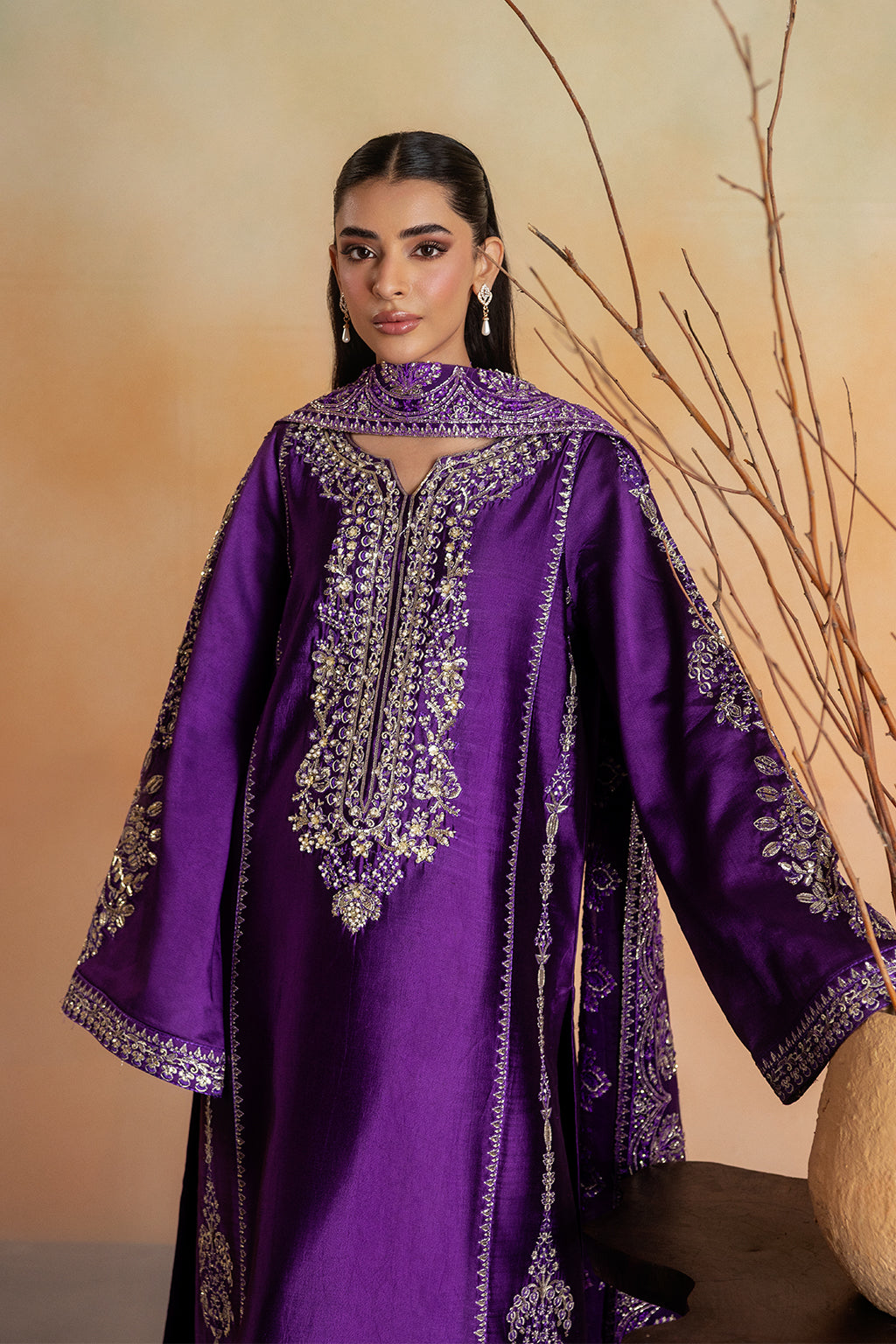 Emaan Adeel EVERLY Elara Sheesha Silk Pakistani designer outfit look 5