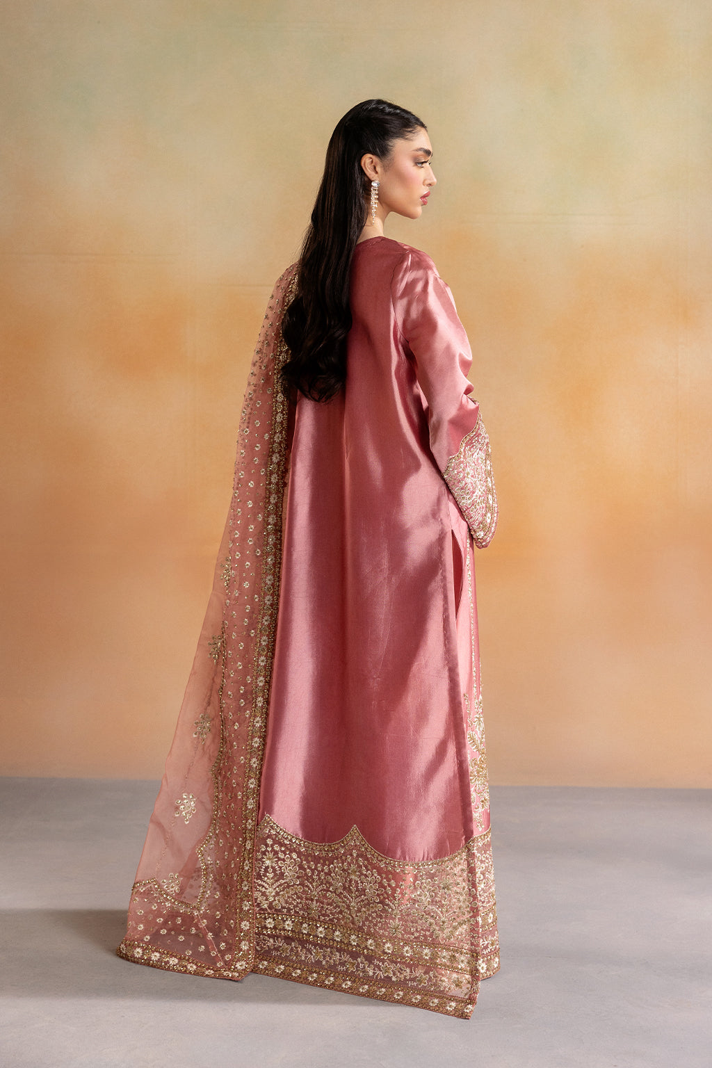 Emaan Adeel SIENNA Elara Sheesha Silk Pakistani designer outfit look 3