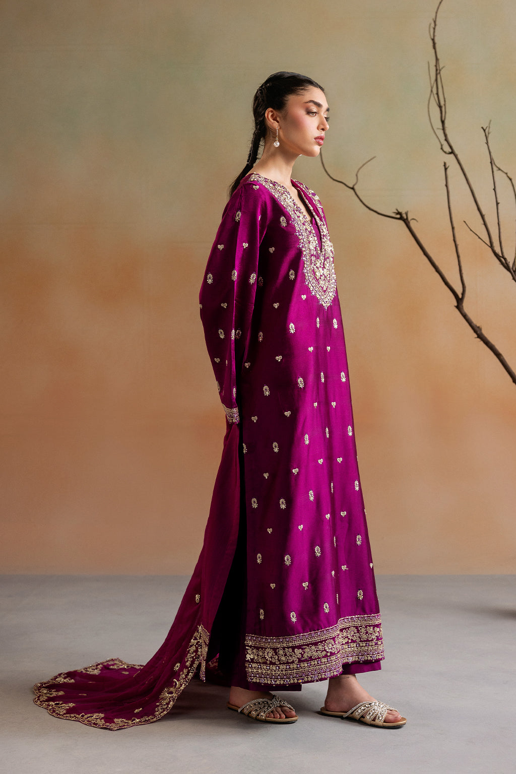 Emaan Adeel FAYE Elara Sheesha Silk Pakistani designer outfit look 3