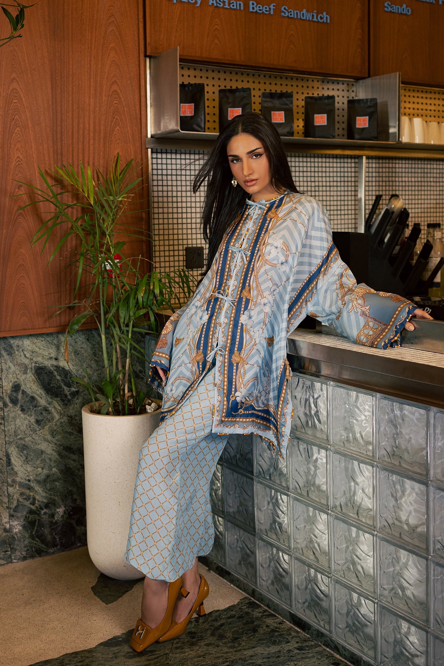 Zaha NIA (ZRW-21880) Silk Fall '26 Pret Pakistani designer outfit look 4