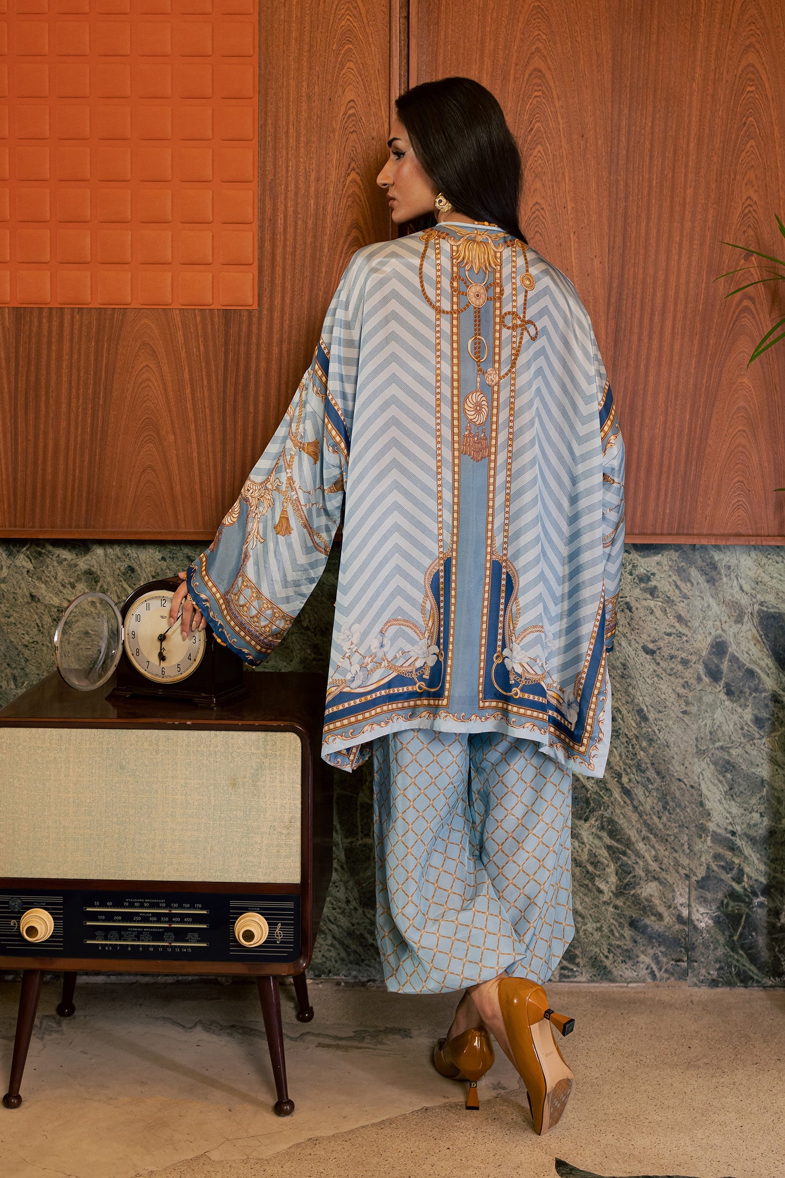 Zaha NIA (ZRW-21880) Silk Fall '26 Pret Pakistani designer outfit look 5