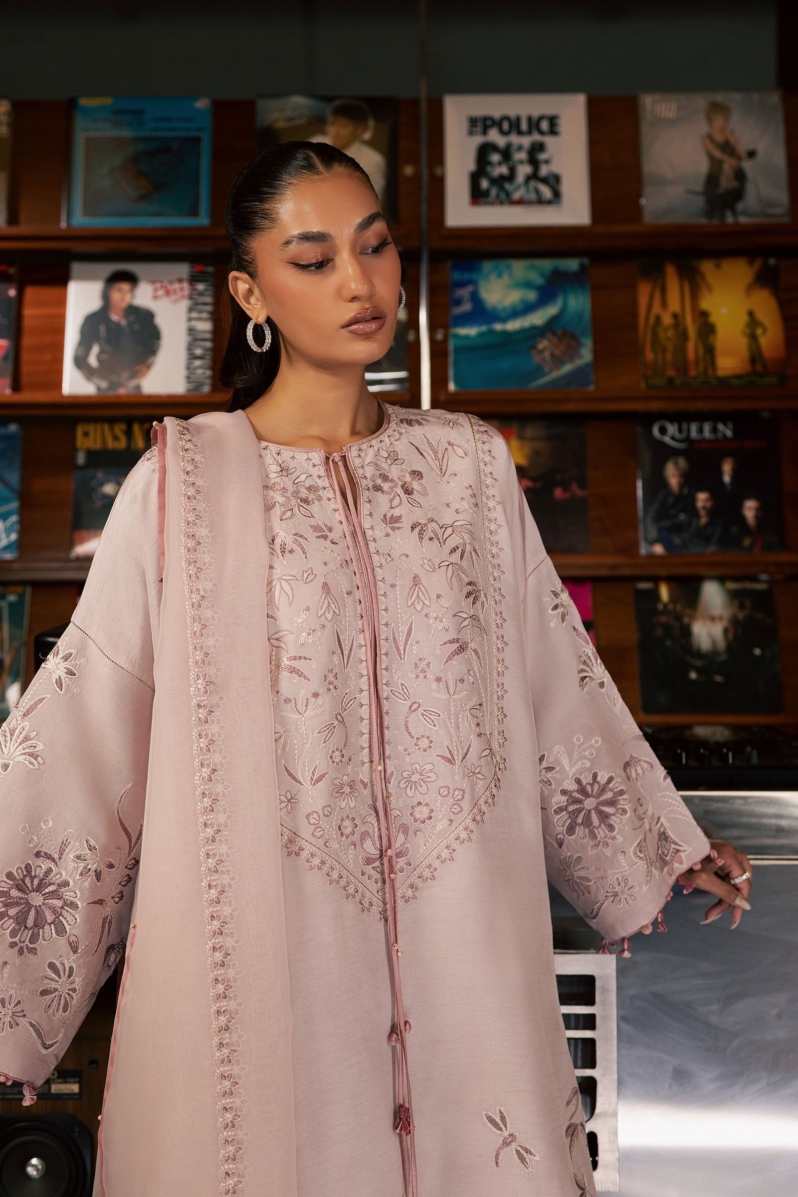 Zaha ROSEAU (ZRW-21698) Silk Fall '26 Pret Pakistani designer outfit look 2