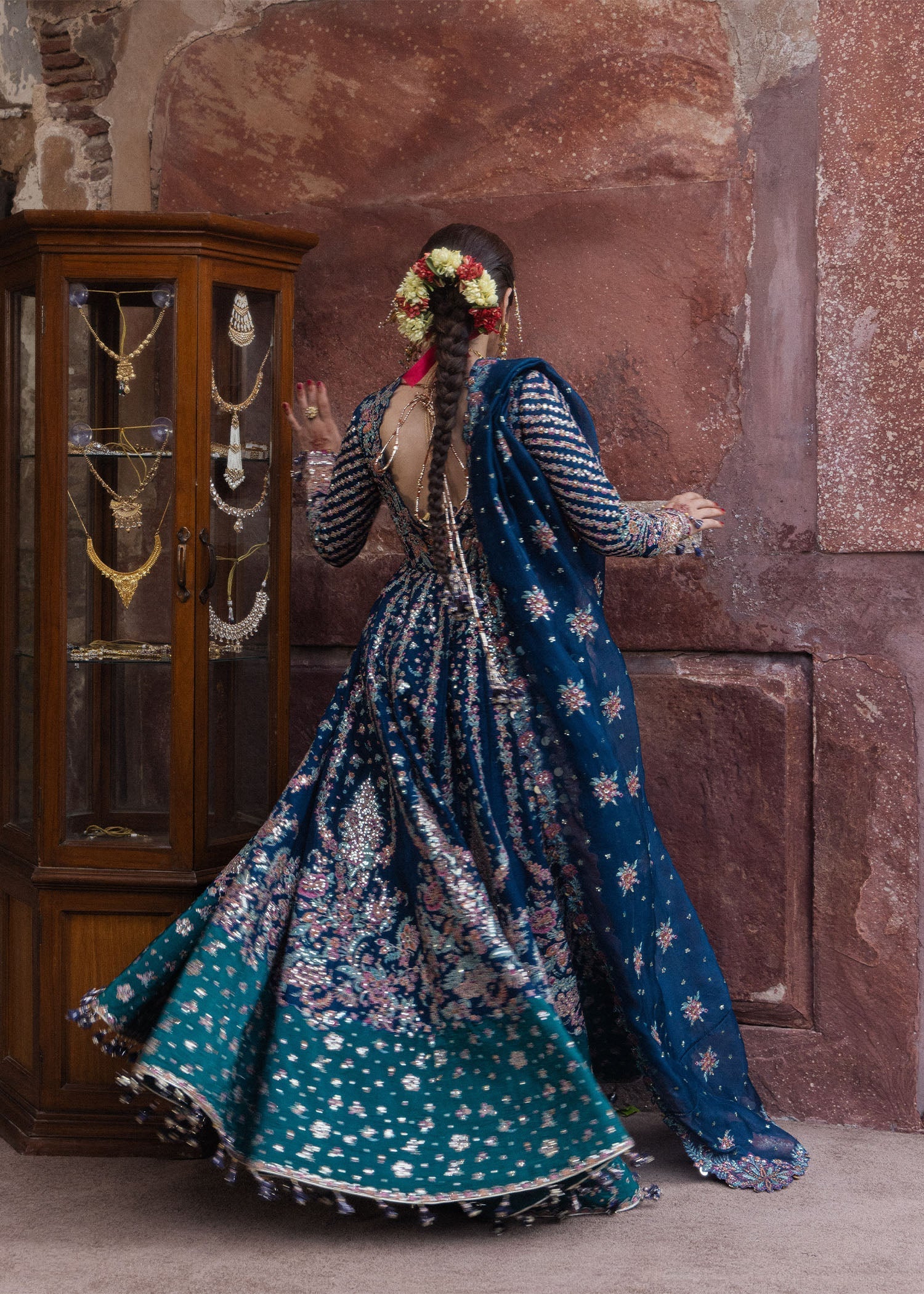 Hussain Rehar Dill Afroz The Doll House Festive Unstitched '26 Pakistani designer outfit look 4