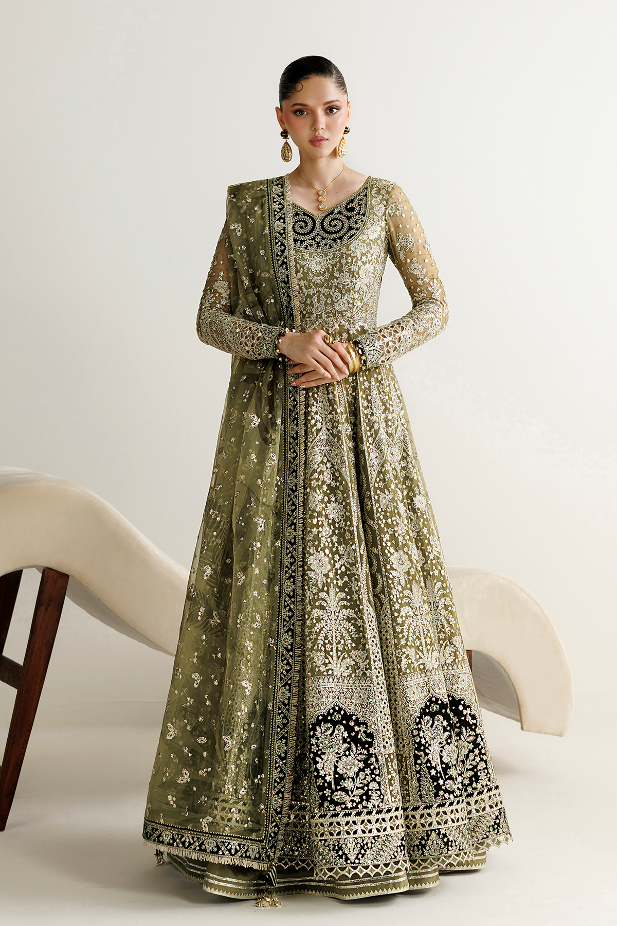 Jazmin EMBROIDERED CHIFFON UC-3141 Mirelle Luxury Formals '26 Pret Pakistani designer outfit look 3