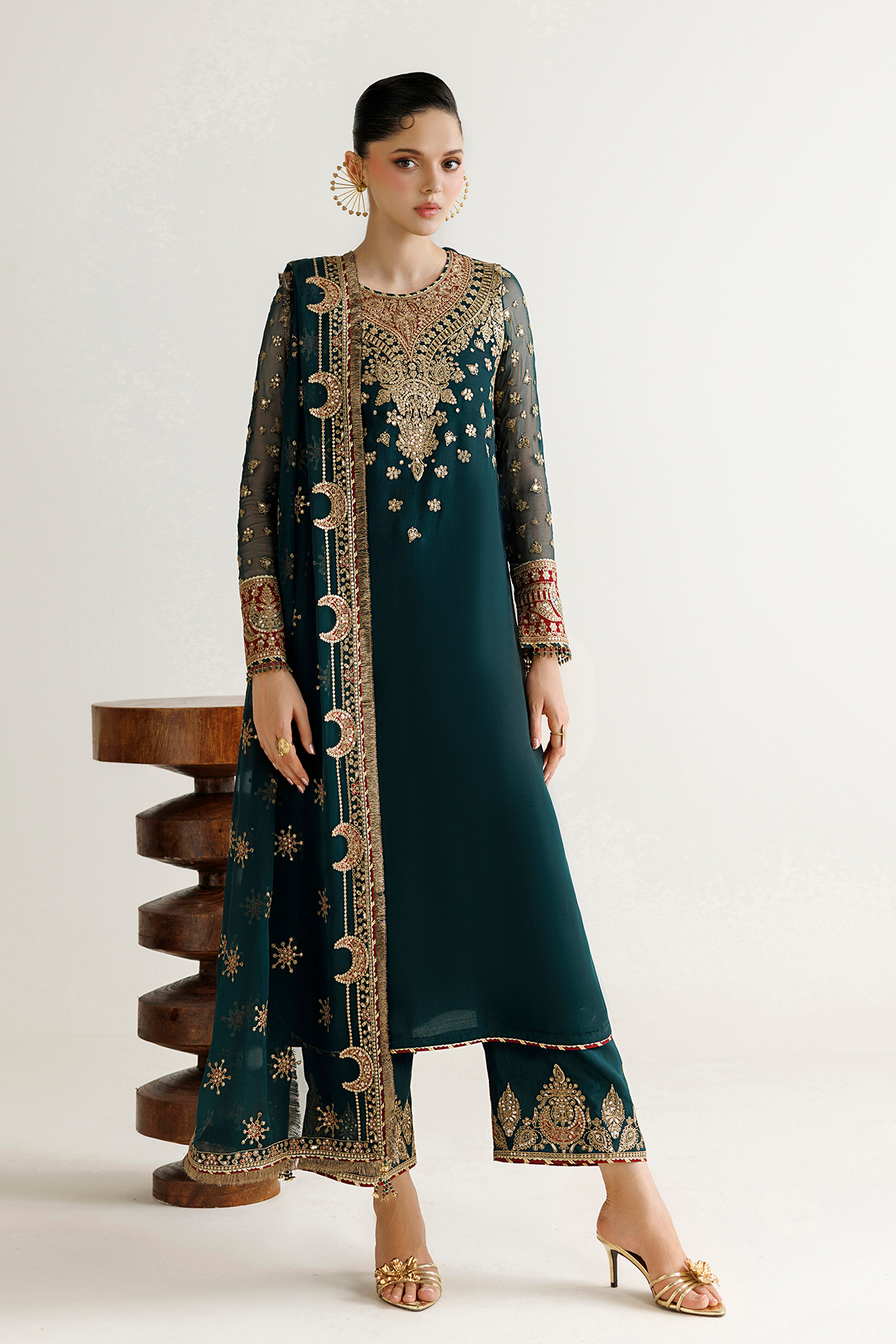 Jazmin EMBROIDERED CHIFFON UC-3139 Mirelle Luxury Formals '26 Pret Pakistani designer outfit look 5