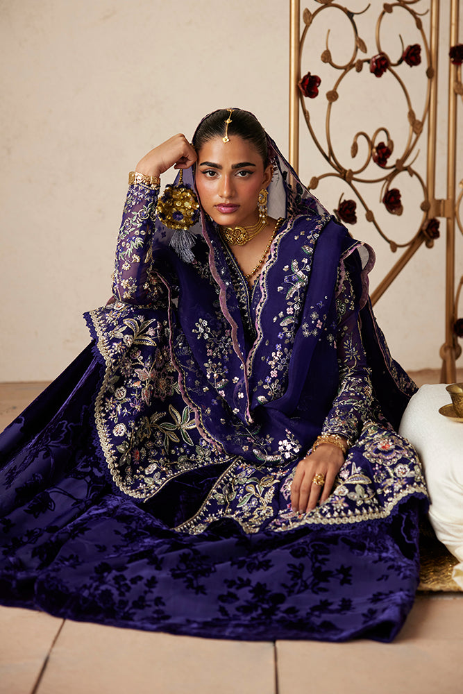 Suffuse Anoush violet detail 4