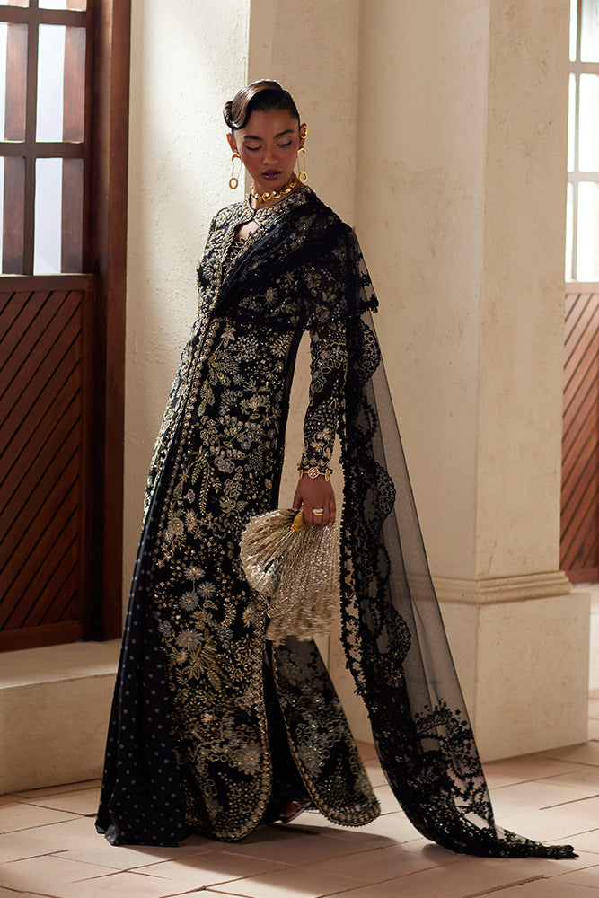 Suffuse Avinaa black Pakistani designer outfit