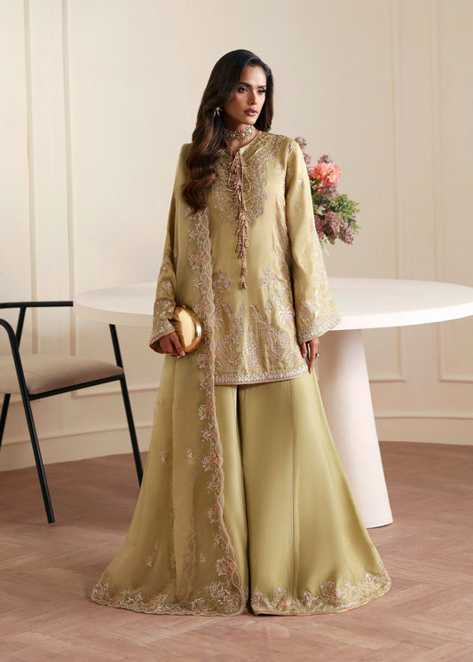 Kanwal Malik Vena Rea Luxury Pret '26 stitched Pakistani designer outfit look 1