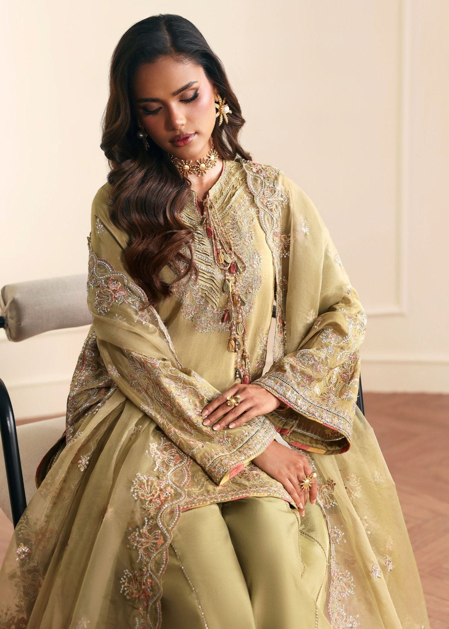 Kanwal Malik Vena Rea Luxury Pret '26 Pakistani designer outfit look 2