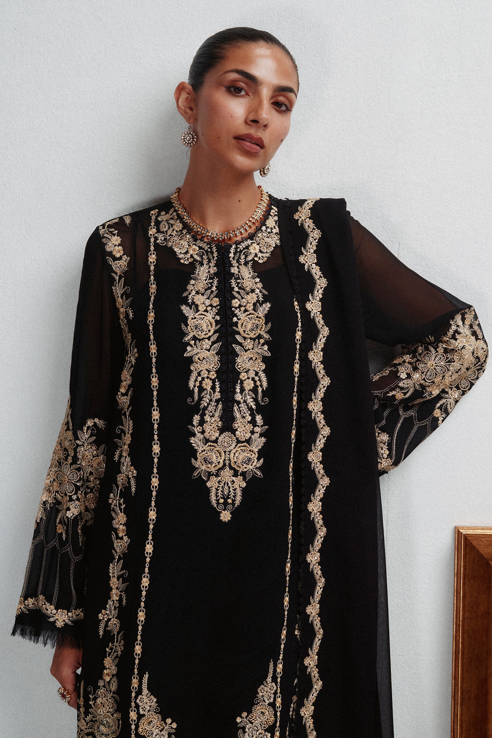 Zara Shahjahan Klimt Winter Festive 2026 Pret Pakistani designer outfit look 2