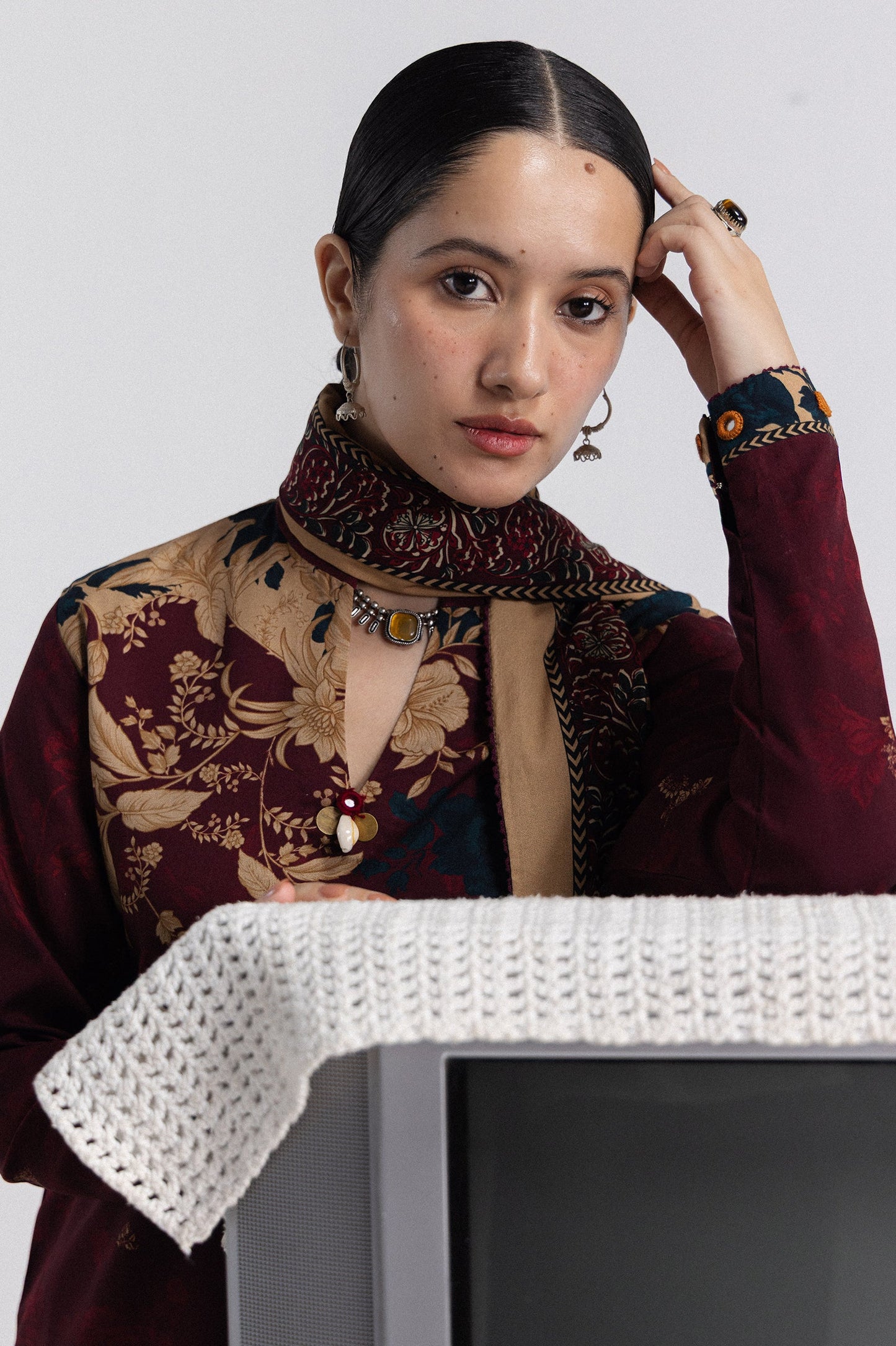 Coco By Zara Shahjahan Iris-8A Coco By Zara Shahjahan | Prints Winter V4 '26 image 3
