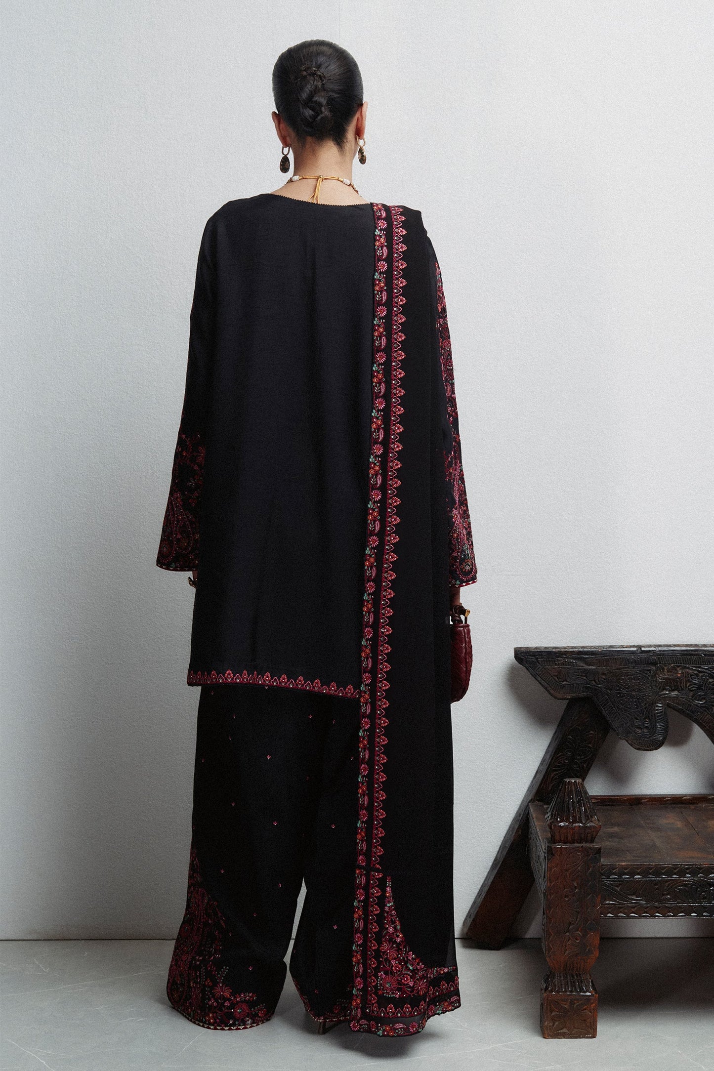 Zara Shahjahan Crimson Winter Festive 2026 Pret Pakistani designer outfit look 3
