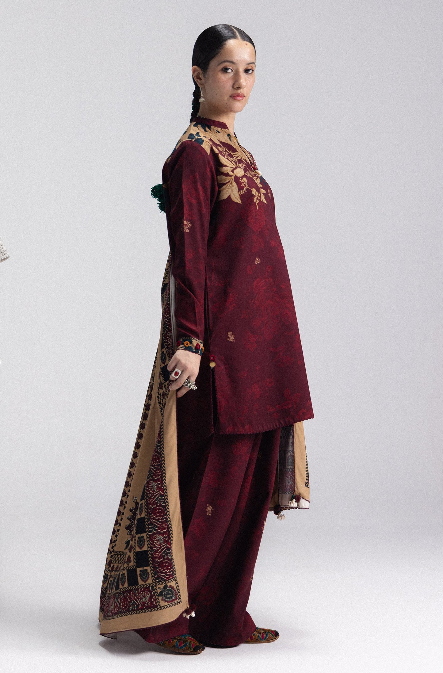 Coco By Zara Shahjahan Iris-8A Coco By Zara Shahjahan | Prints Winter V4 '26 image 5