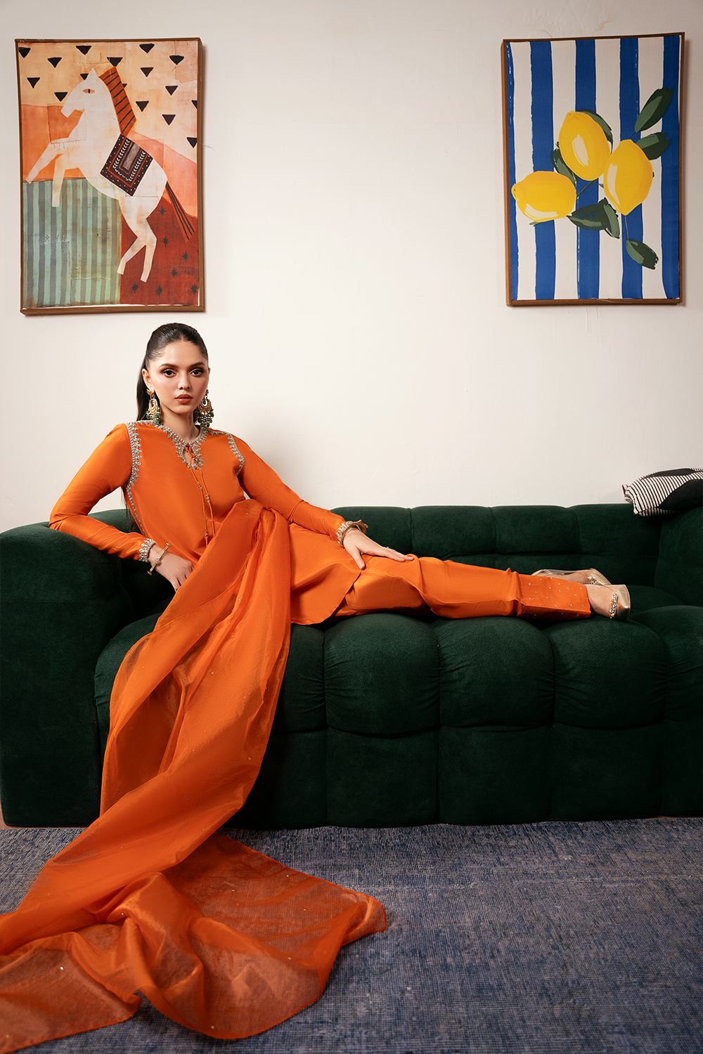 VELOUR