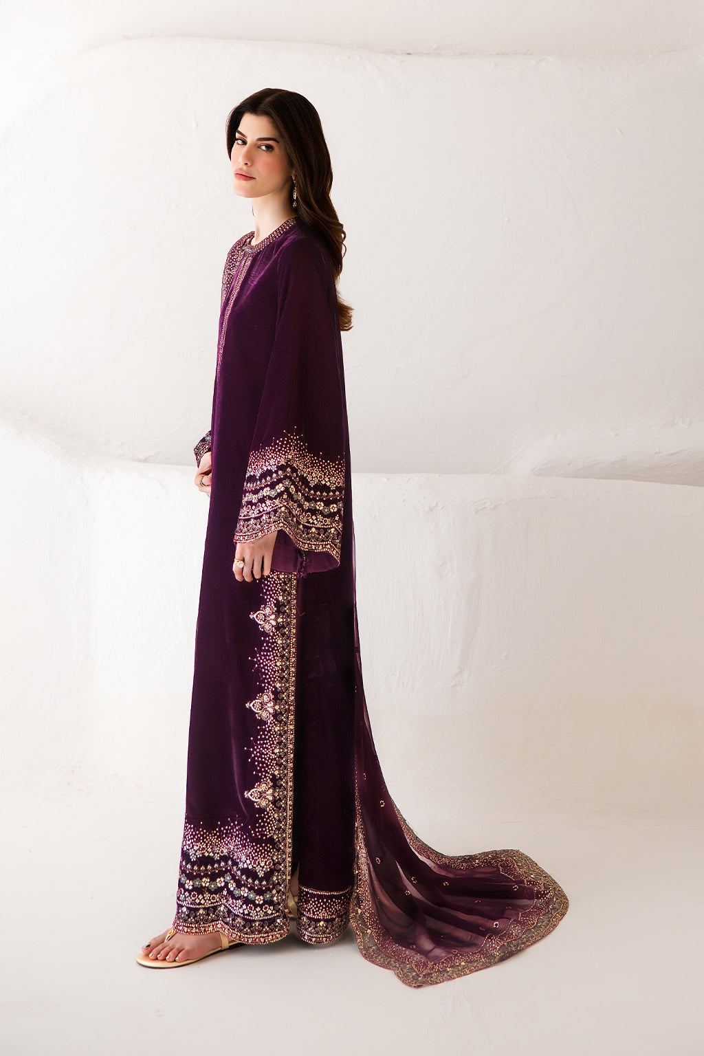 Emaan Adeel Cecilia Emaan Adeel | The Velvet Affair '26 image 6