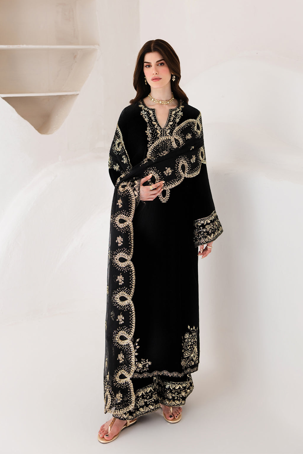 Emaan Adeel Vera Emaan Adeel | The Velvet Affair '26 image 8