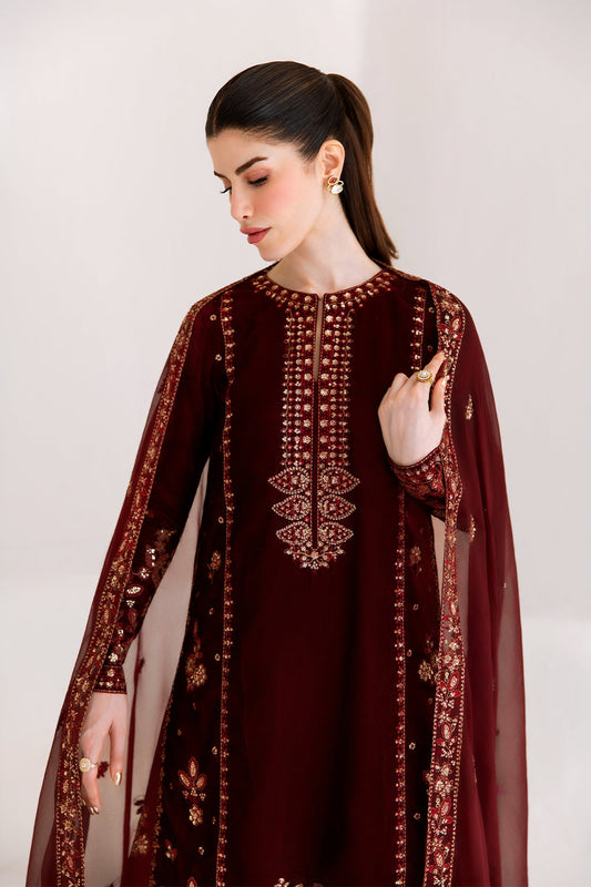 Emaan Adeel Corinne Emaan Adeel | The Velvet Affair '26 image 2