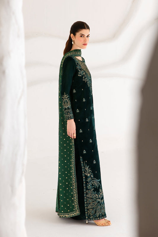 Emaan Adeel Amerotte Emaan Adeel | The Velvet Affair '26 image 2