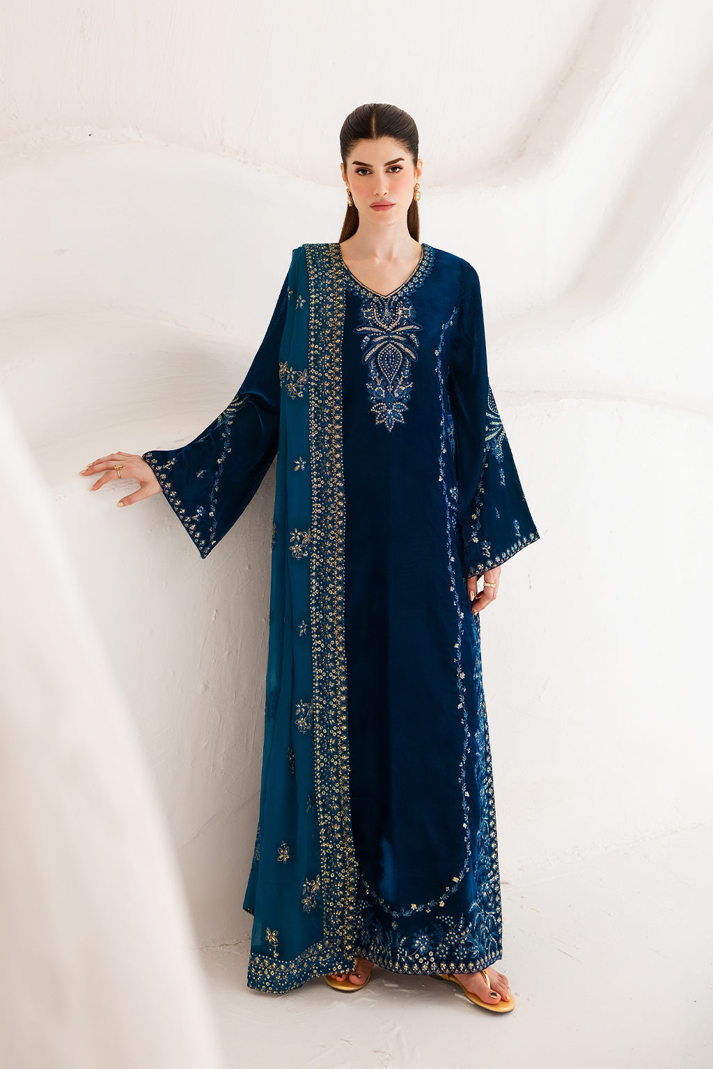 Emaan Adeel Evanthe Emaan Adeel | The Velvet Affair '26 image 1