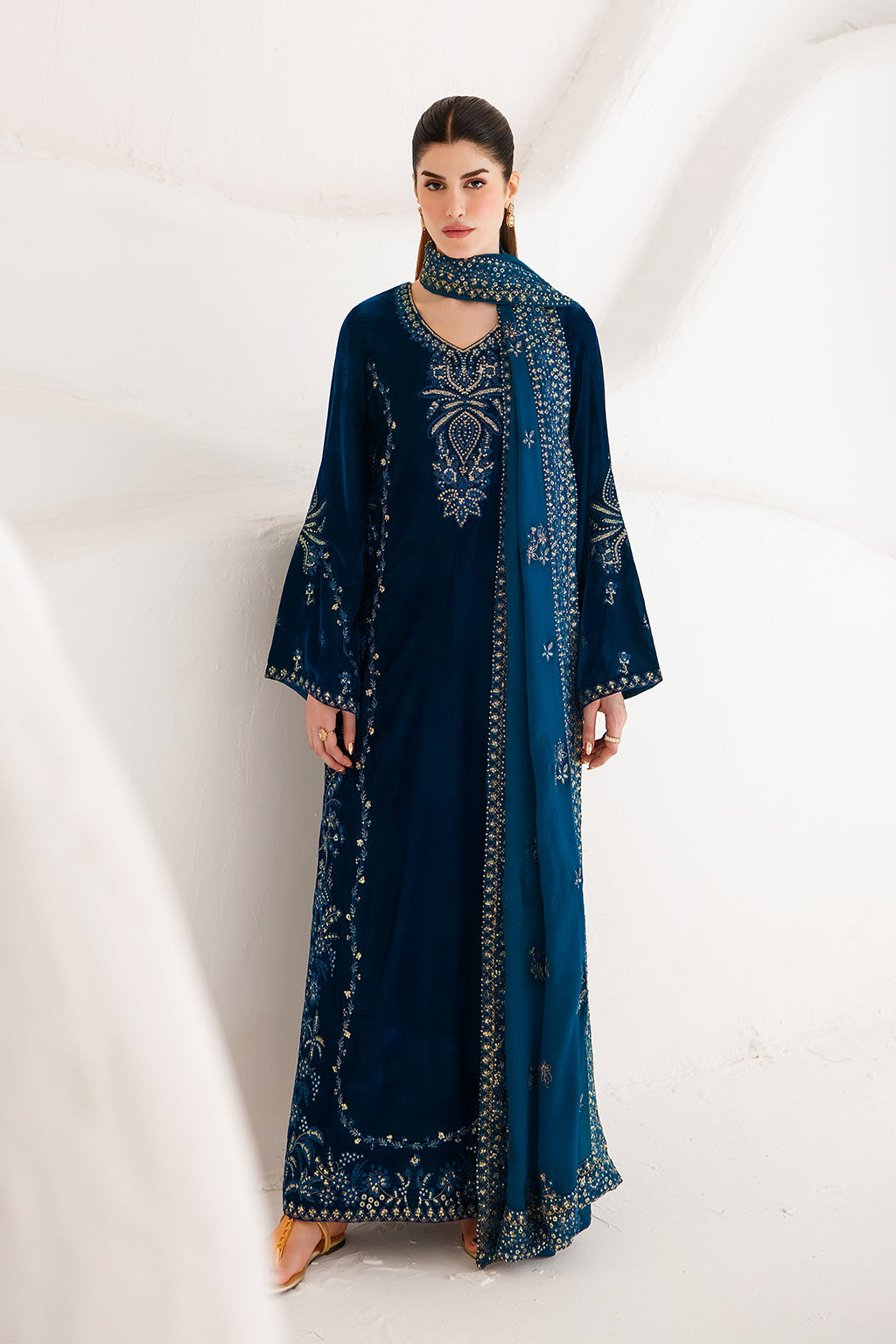Emaan Adeel Evanthe Emaan Adeel | The Velvet Affair '26 image 3