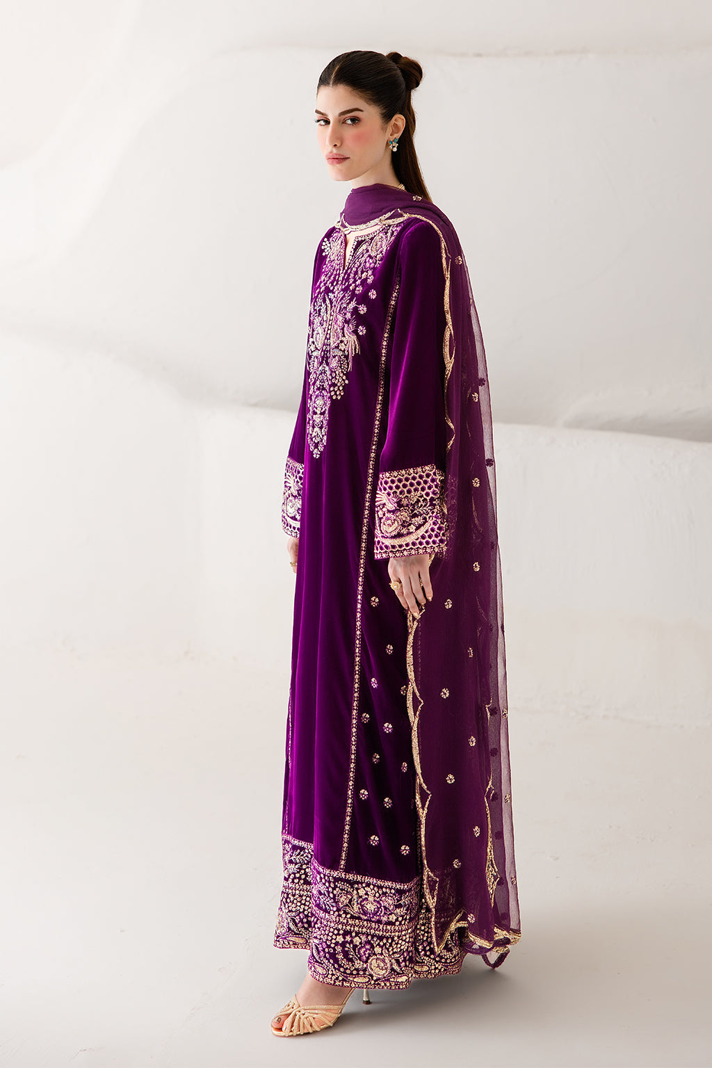Emaan Adeel Maelle Emaan Adeel | The Velvet Affair '26 image 6