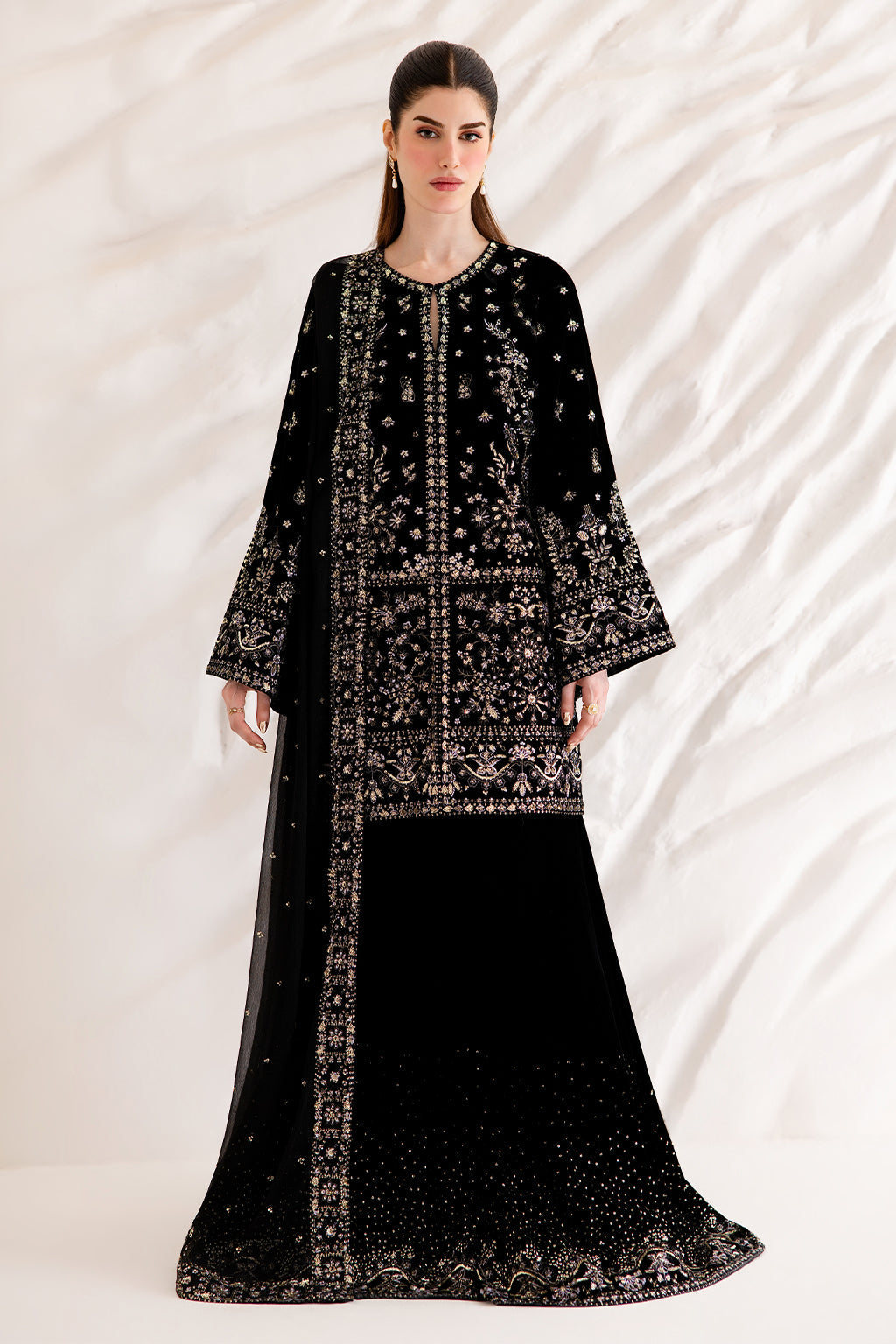 Emaan Adeel Livia Emaan Adeel | The Velvet Affair '26 image 1