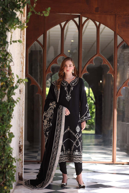 Saadia Asad Obsidian Saadia Asad | Noor Luxury Winter Pashmina image 1