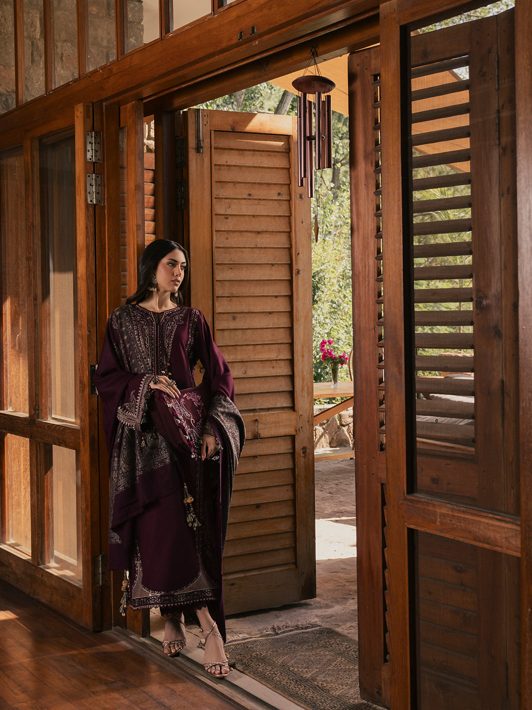 Izel AYLAH Musafir Winter '26 Pakistani designer outfit look 7