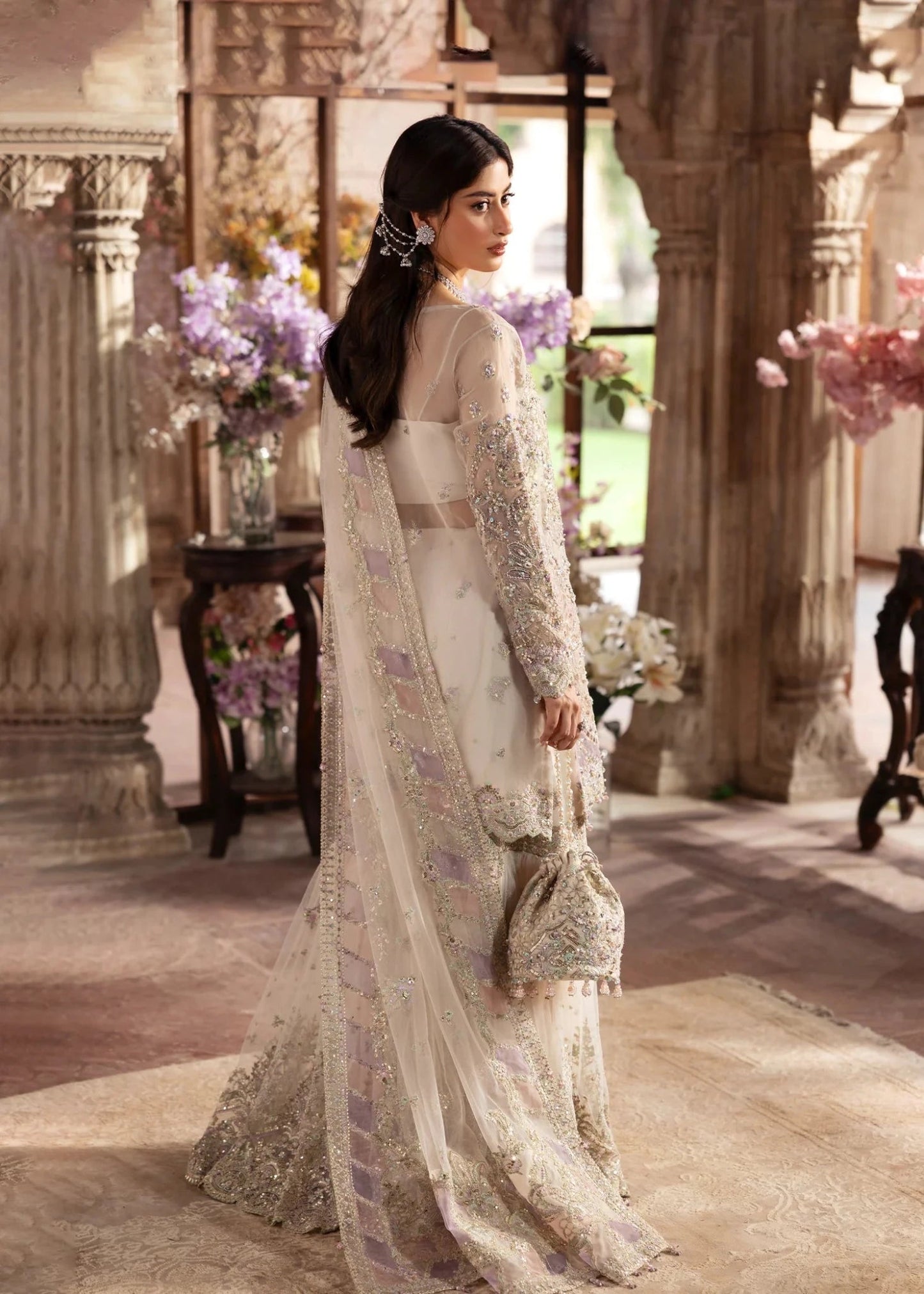 Kanwal Malik Maahi '26 Roshni Ivory festive outfit