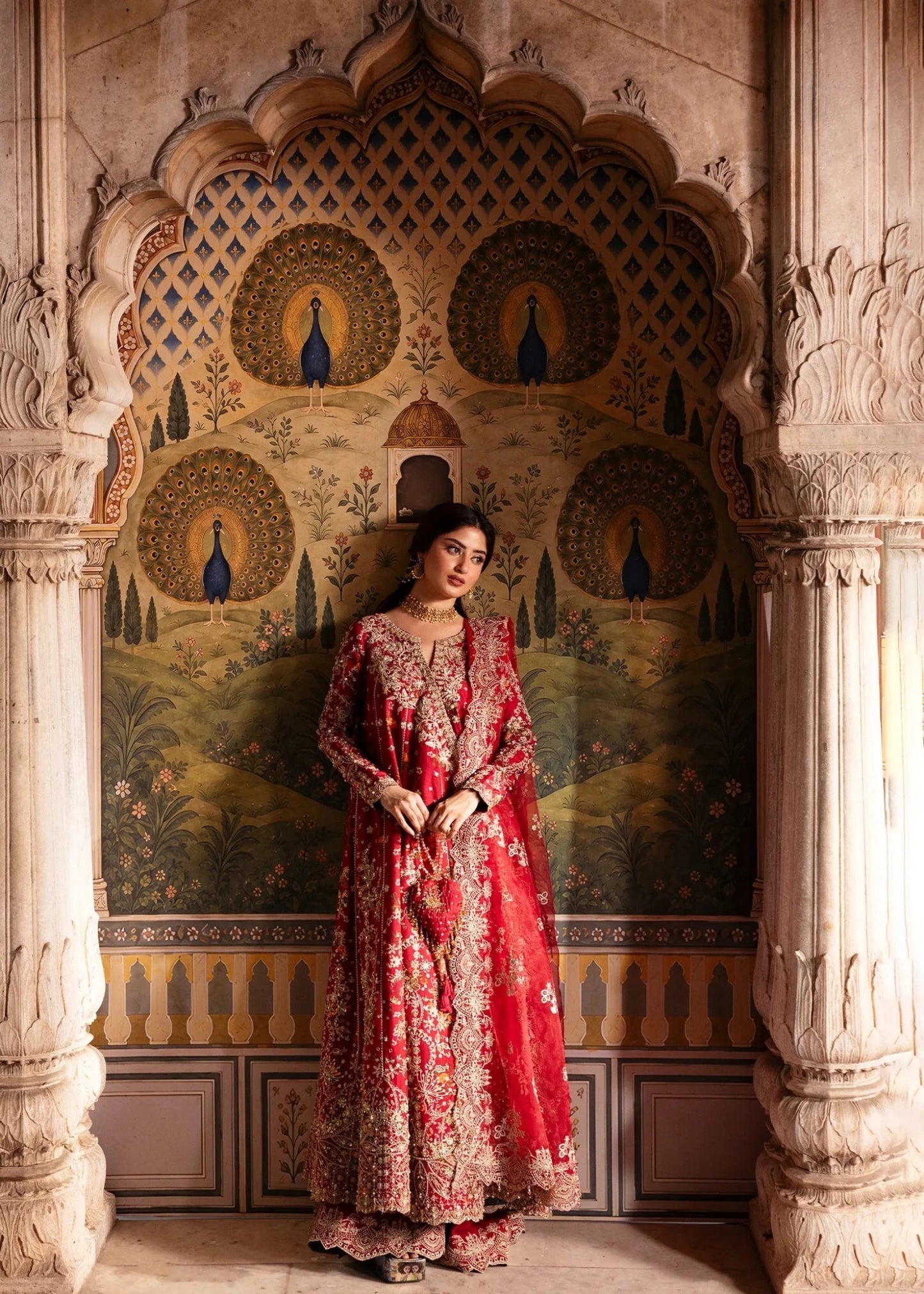 Kanwal Malik Maahi '26 Zarminay Red festive outfit