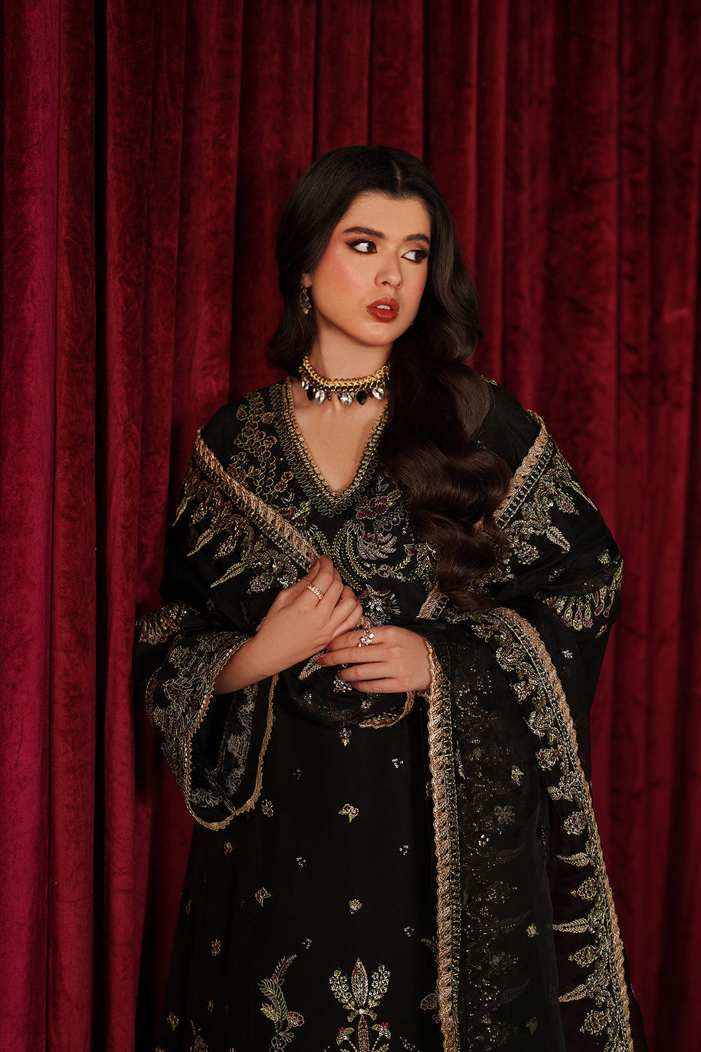 Emaan Adeel Luce Emaan Adeel | Verve Silk Edit '26 image 3