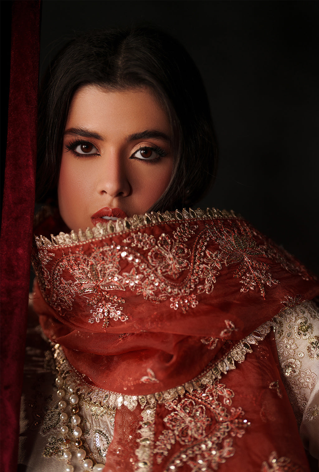 Emaan Adeel Poise Emaan Adeel | Verve Silk Edit '26 image 5